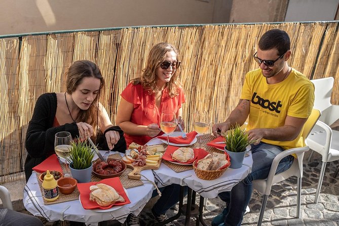 Segway Food Tour of Alfama and Old Town Lisbon - Meeting and Pickup Details