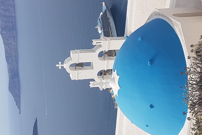 Semi Private Santorini Highlights - Visiting Signature Beaches and Winery