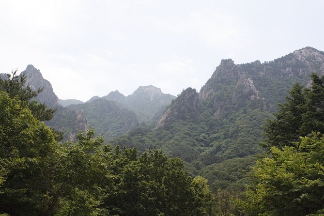 Seoraksan National Park, Temple, Fortress Day Tour From Seoul - Booking Information