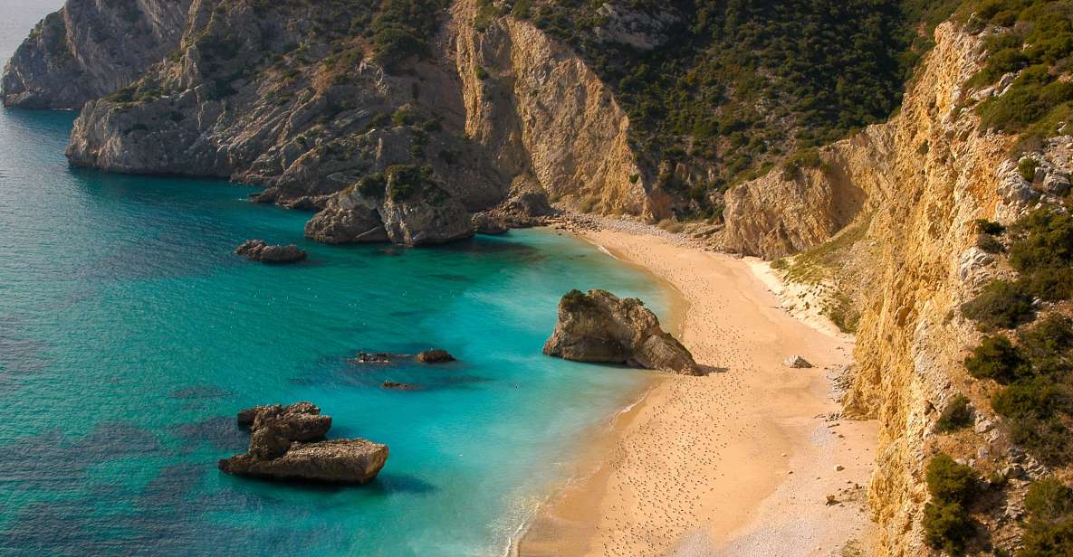 Sesimbra: Ribeiro Do Cavalo Beach Taxi Boat - Logistics