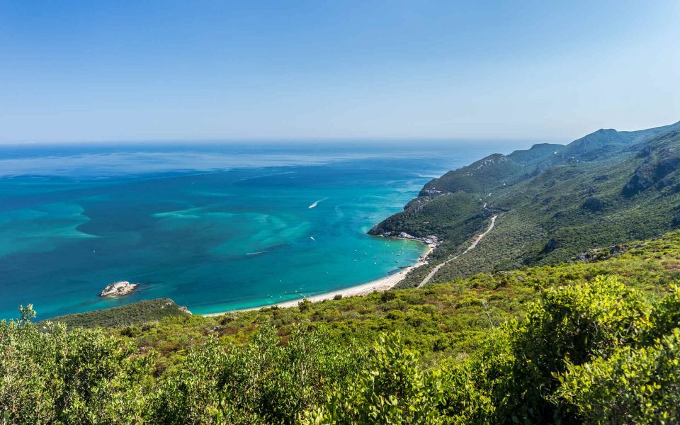 Sesimbra: Speedboat Tour of Arrabida Natural Park - Tour Highlights