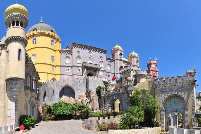 Sintra, Pena Palace, Cabo Da Roca Coast and Cascais Full Day Tour - Customer Experience