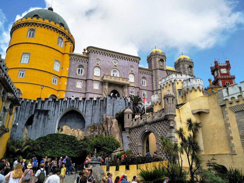Sintra: Pena Palace. Moorish Castle. Cabo Da Roca. & Cascais - Inclusions Provided