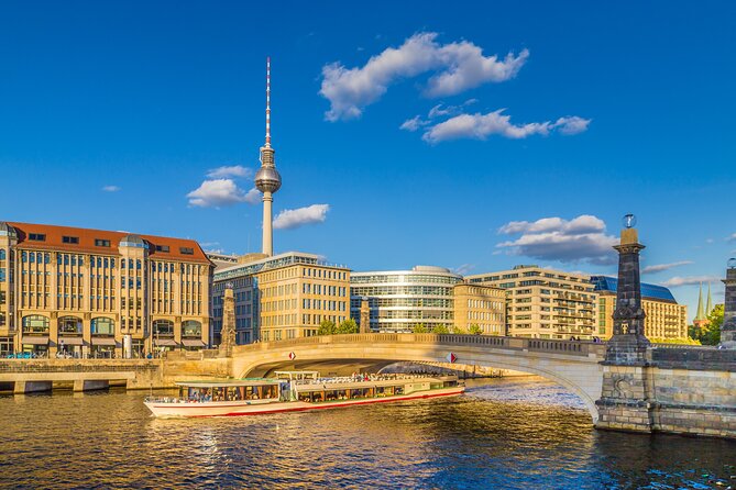 Skip-the-line Boat Cruise and Berlin's Old Town Guided Tour - End of Activity Details