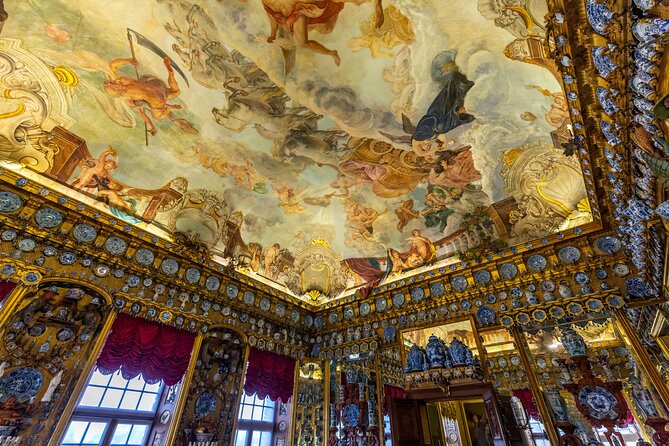 Skip-the-line Charlottenburg Palace Private Tour & Transfers - Tour Details