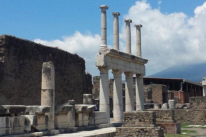 Skip the Line Private Pompeii Guided Tour - Cancellation Policy Details