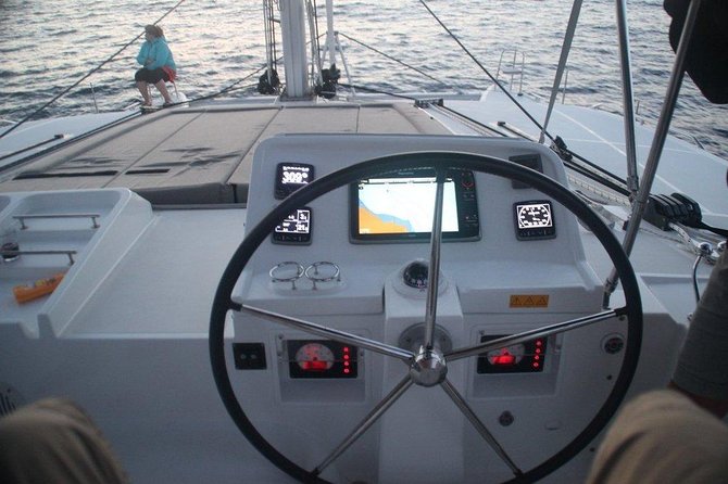 Skipper Training - Catamaran - Contact Information and Booking Instructions