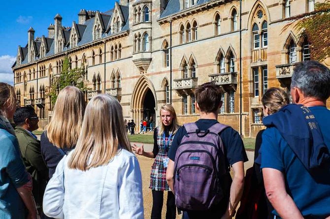 Social Distancing Specialised Oxford University Walking Tour With Student Guides - Landmarks Visited