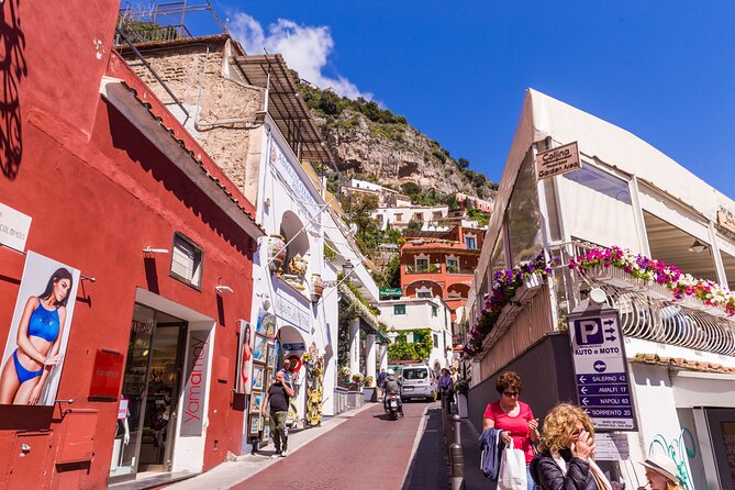 Sorrento Coast, Positano, Amalfi Boat Tour From Naples - With Ravello Visit - Tour Hosts Response and Actions