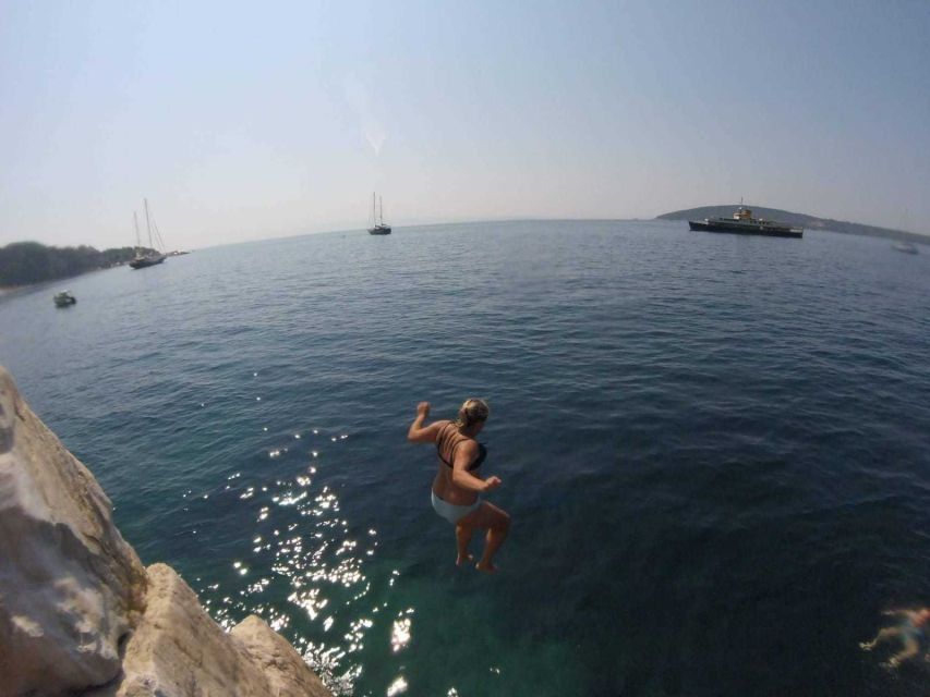 Split Sea Kayaking Morning Tour - Experience Highlights