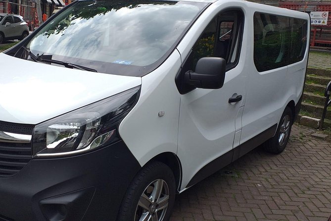 Standard Minivan From Charleroi Airport to the City of Ghent - Flexible Cancellation Policy