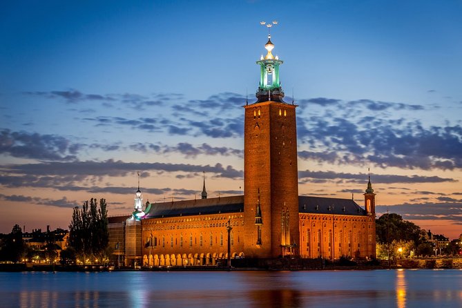 Stockholm Architecture Tour - Guide and Logistics