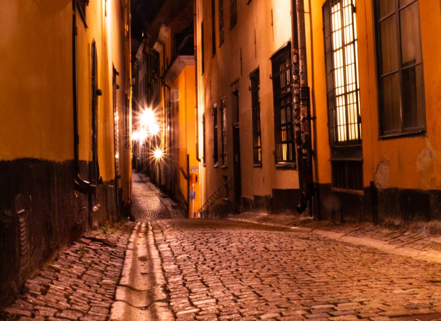 Stockholm, City of Lights Photo Tour - Location Features