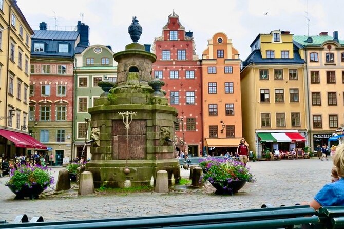 Stockholm City Tour and Vaasa Museum by Private Car With Guide - Customer Reviews