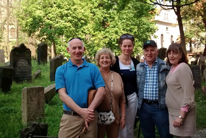 Stories of Jewish Prague - 3 Hour Small Group Tour - Logistics and Reviews