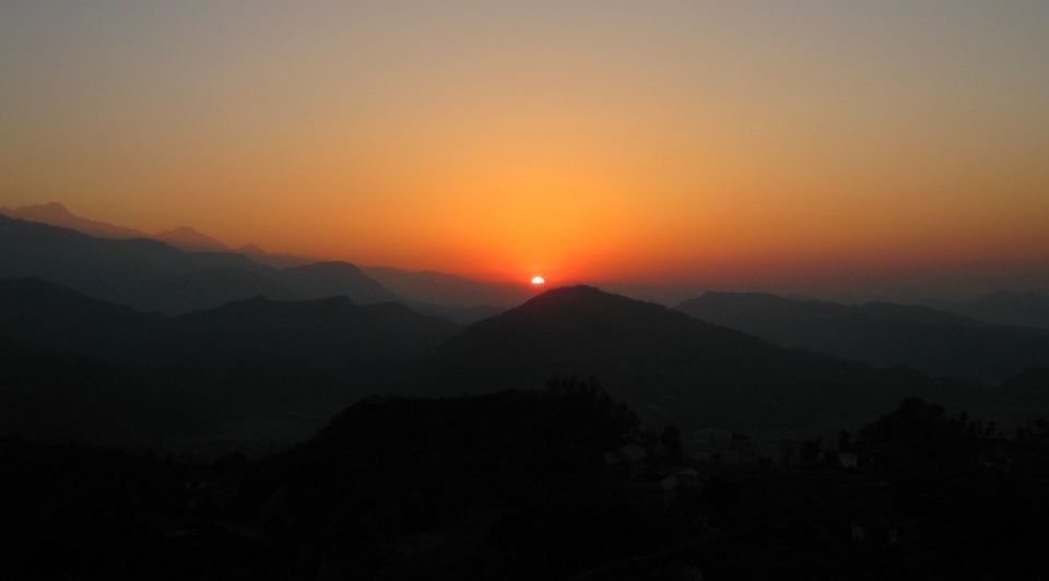 Sunrise & Day Hike Tour Over The Annapurna Himalayan Range - Full Description