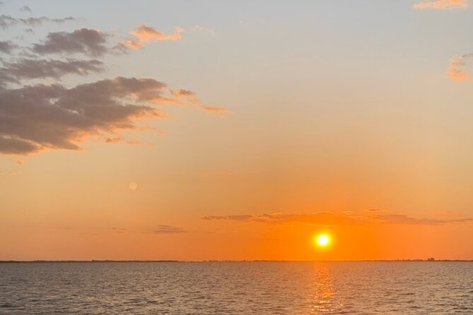 Sunset and Dolphin Tour, Fort Myers Beach and Sanibel Lighthouse - Booking and Cancellation Policies