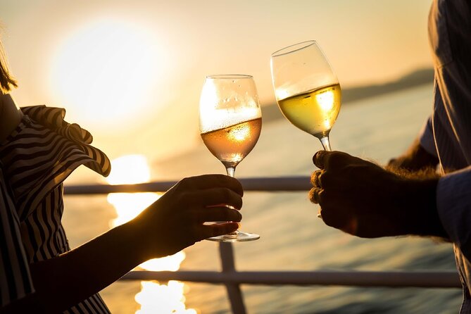 Sunset Boat Tour in Lisbon With Wine - Reviews Summary