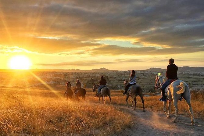 Sunset Horse Back Riding Tour - Additional Tour Details