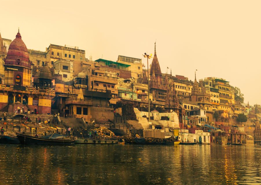 Sunset in Varanasi Tour With a Local With Free Ganga Aarti - Sunset in Varanasi Tour
