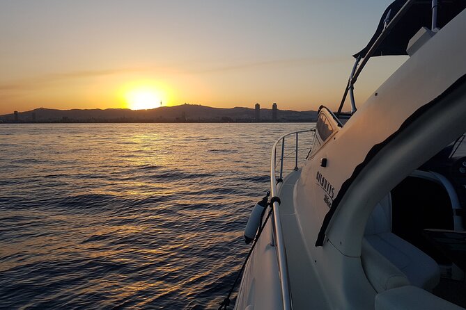 Sunset Yacht Ride in Barcelona Snacks and Drinks - Return Details and Farewell