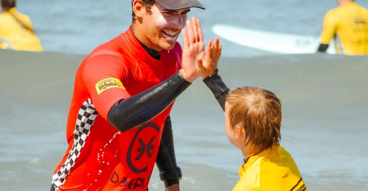 Surf Course: Arrifana Beach - Instructors & Equipment