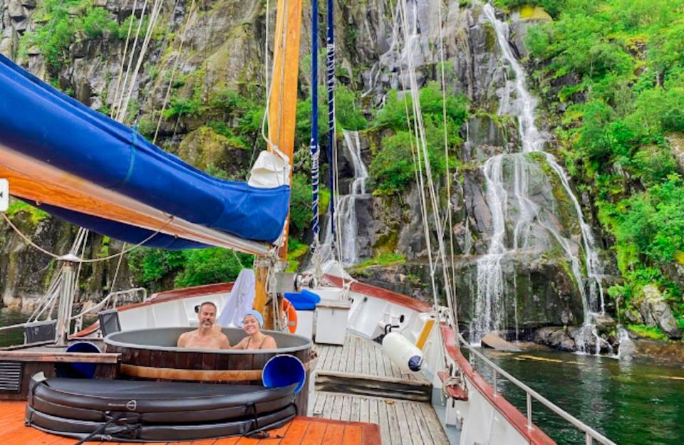 Svolvaer: Luxury Trollfjord Cruise With Reindeer Soup - Full Description
