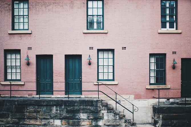 Sydney's Phantom Trails: A Ghost Tour - Mysterious Guides