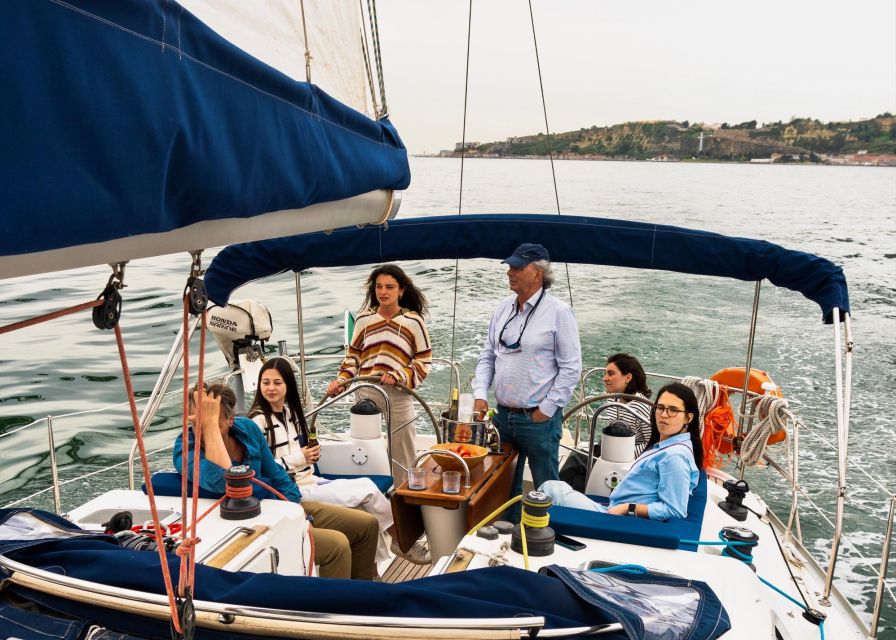 Tagus: Sailboat Private Tour - Safety Measures