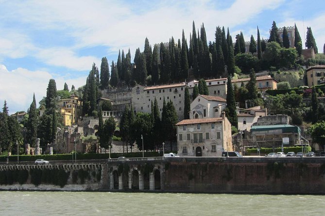 The City of Romeo and Juliet: a Self-Guided Audio Tour Through Verona - VoiceMap App Usage
