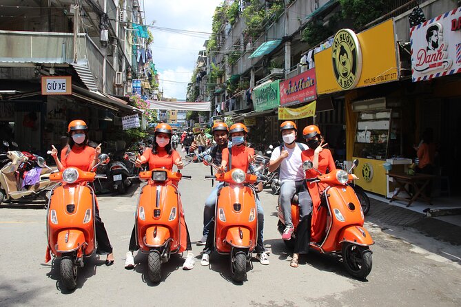 The Insiders Saigon With Female Ao Dai Riders Vespa 4,5 Hours - Customer Reviews