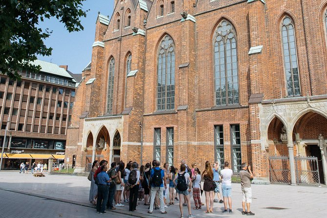 The Local Tour of Hamburg Historic Centre - Meeting and Pickup Details