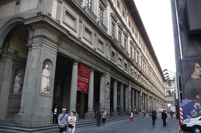 The Uffizi Discovery Tour With Your Private Guide in Florence - Pickup Information