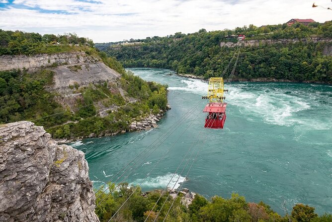 Toronto: Niagara Falls Day Tour With Boat and Behind the Falls - Tour Experience and Recommendations