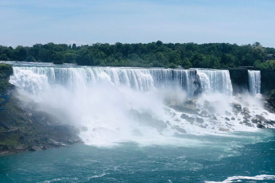 Toronto: Niagara Falls Tour With Boat and Lunch - Itinerary Highlights