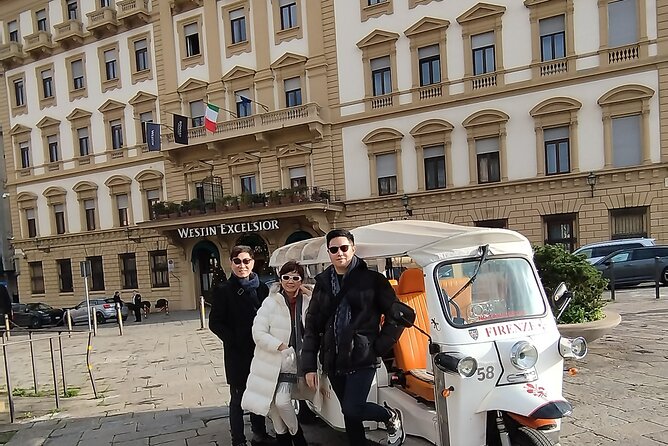 Tour of Florence in a Golf Cart or Electric Tuk-Tuk (Minimum 2 People) - Inclusions and Meeting Information