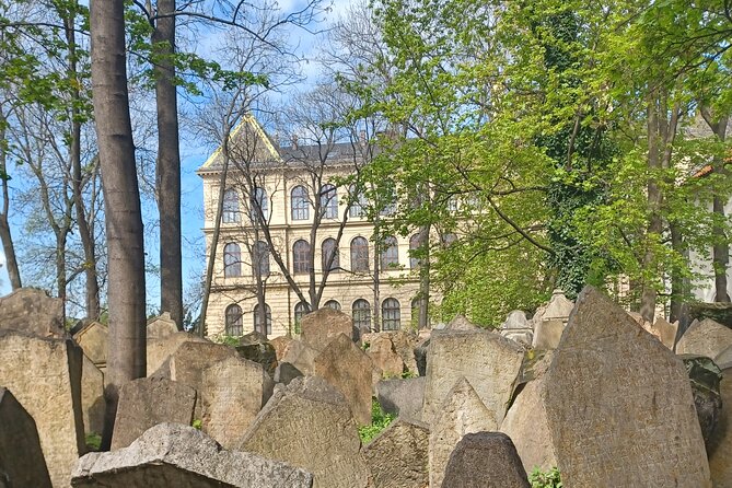 Tour of the Jewish Town of Prague - Insightful Guided Tours