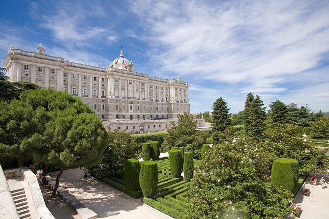 Tour of the Royal Gardens and Royal Palace of Madrid - Guided Tour: Expert Insights