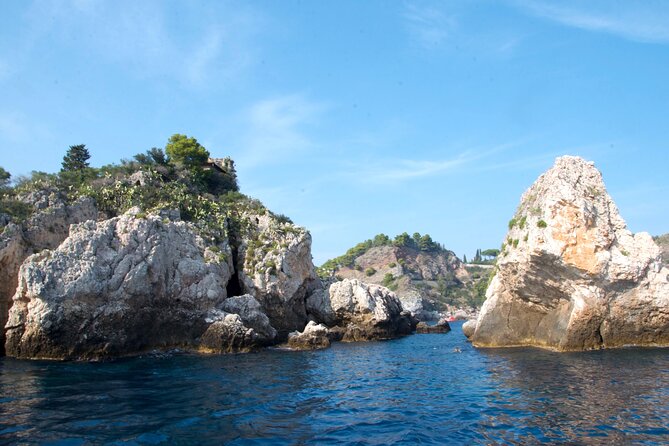 Tour to Bay of Taormina, Isola Bella, and Naxos - Booking and Pricing Details