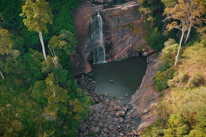 Tour to the Hidden Waterfalls Around Kandy (Knuckles Range) - Spot Seven Waterfalls