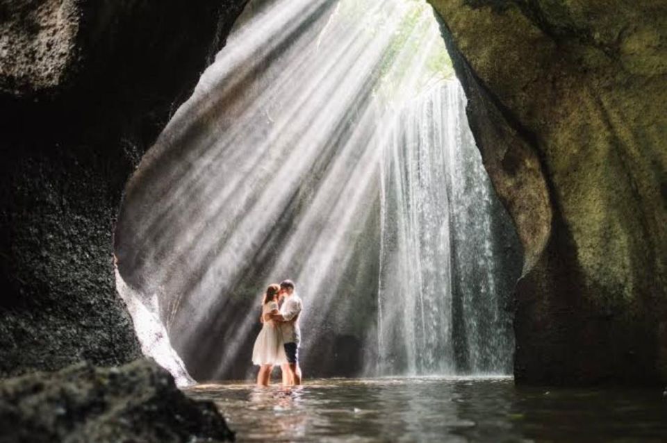 Tourism Ubud Tour With Hidden Waterfalls - Full Description