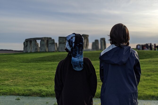 Transfer From Southampton to London With Stop at Stonehenge Tickets Included - Cancellation Policy and Refunds