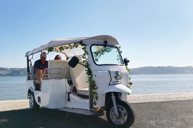 Tuk Tuk Lisbon Guided Tour! 100% PRIVATE & PERSONALIZED - Booking Process