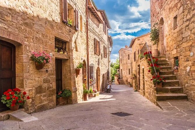 Tuscany, Pienza & Montepulciano From Rome Private Day Tour - Visit to Pienza