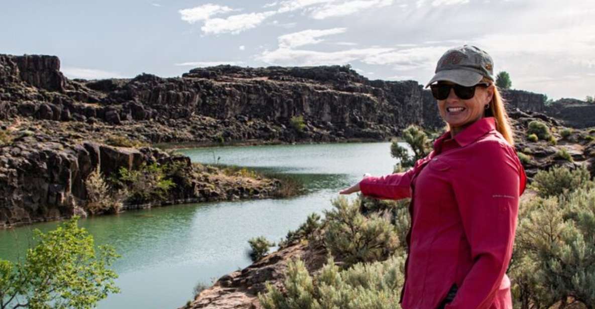 Twin Falls: Dierkes Lake Hike & Shoshone Falls Guided Tour - Duration and Availability