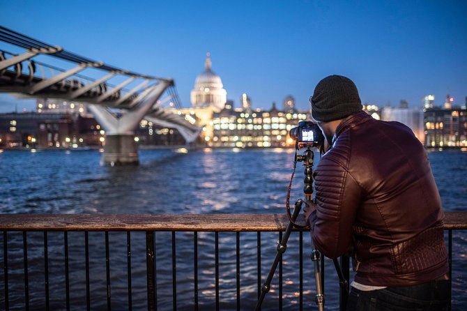 Ultimate Introduction to Photography in Central London - Night Photography Techniques