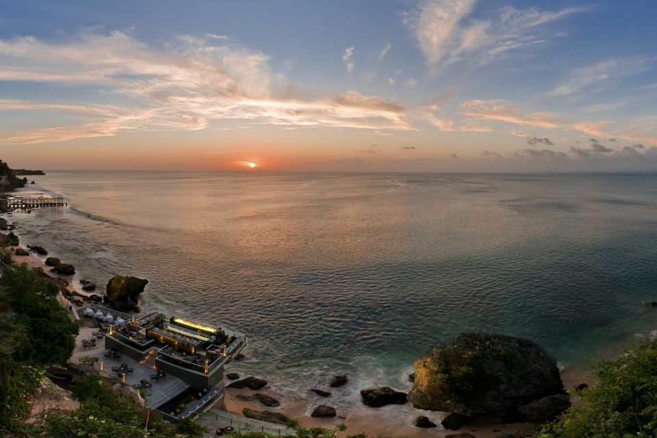 Uluwatu: Beach Club and Cliffside Private Bar Hopping Tour - Review Ratings