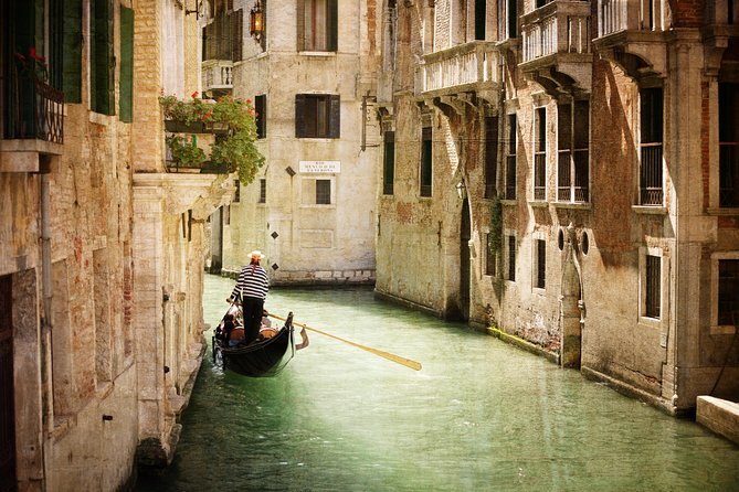 Venice Walking Tour and Gondola Ride - Included Services and Logistics