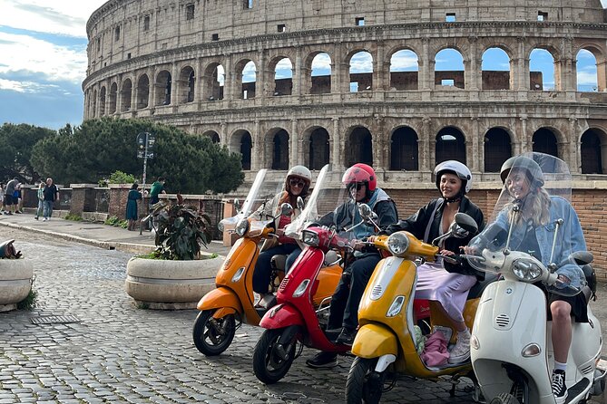 Vespa City Tour & Professional Photoshoot Local Tiramisu - Customer Reviews and Ratings