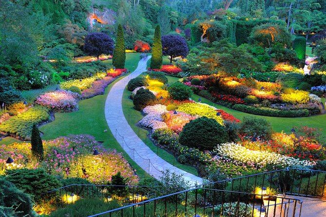 Victoria Small Group Night Tour With Boat And Butchart Gardens